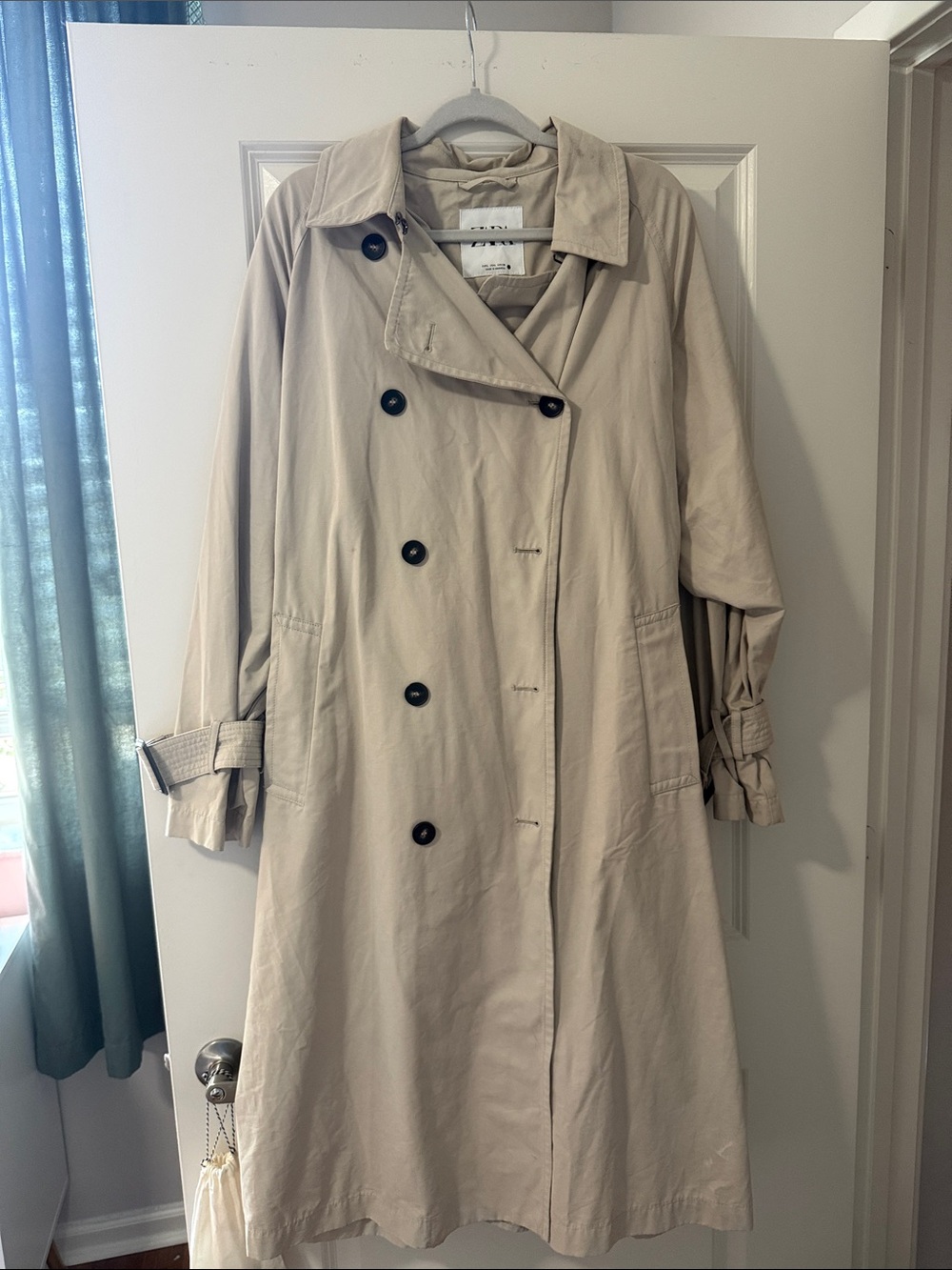 Zara Light Beige Double-Breasted Trench Coat